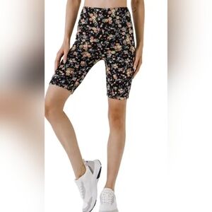 GREY LAB Floral Bike Shorts - Black Multi